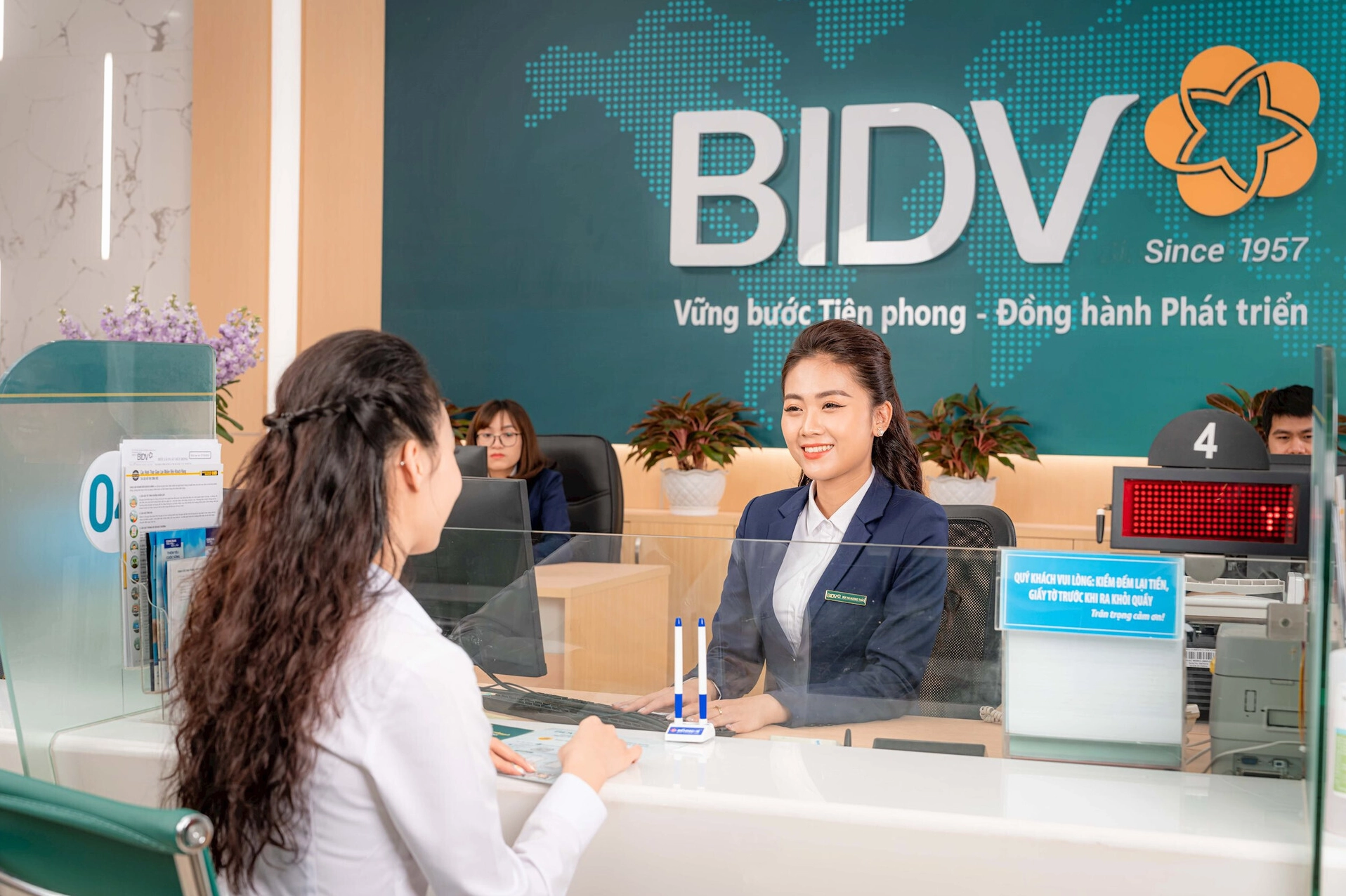 cap-nhat-lai-suat-ngan-hang-bidv-hom-nay-t42026-gui-tiet-kie_527
