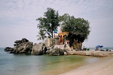 dinh-cau-phu-quoc-kham-pha-huyen-thoai-ve-dep-va-linh-thieng_221