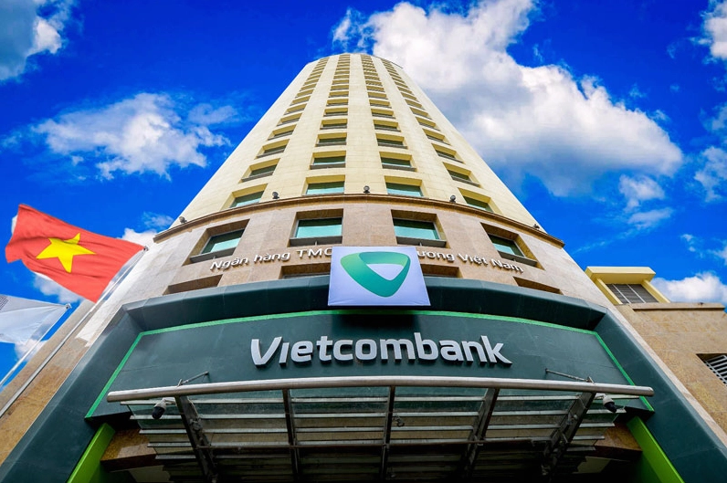 Hình ảnh một chi nhánh Vietcombank sầm uất