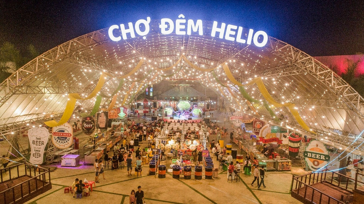 Khung cảnh nhộn nhịp tại Chợ đêm Helio Đà Nẵng B.fair