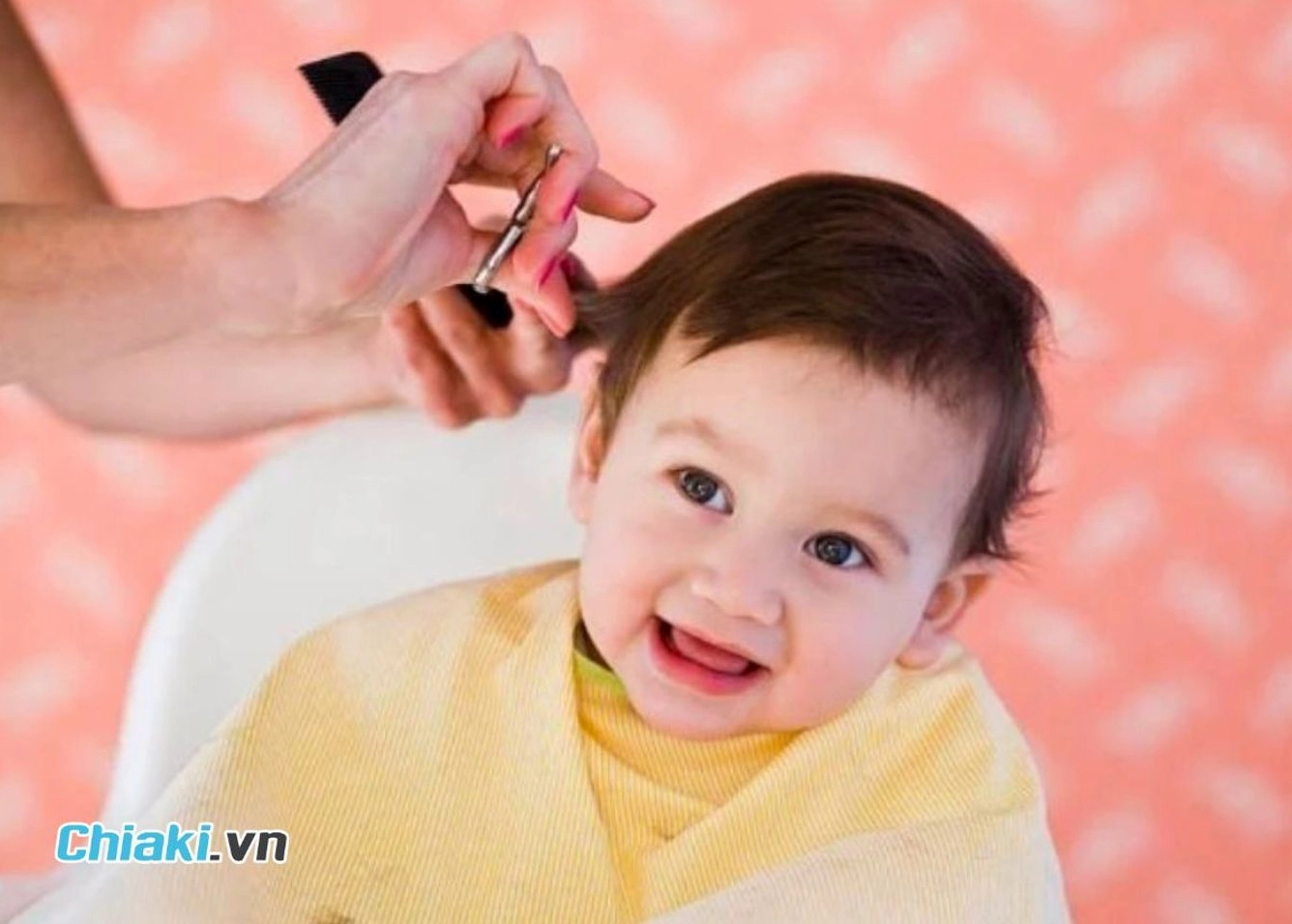 Ngày tốt cắt tóc cho trẻ nhỏ mang lại vận khí tốt