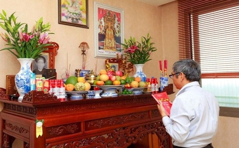 Nghi thức văn khấn mùng 1 tháng 6 nhuận âm lịch