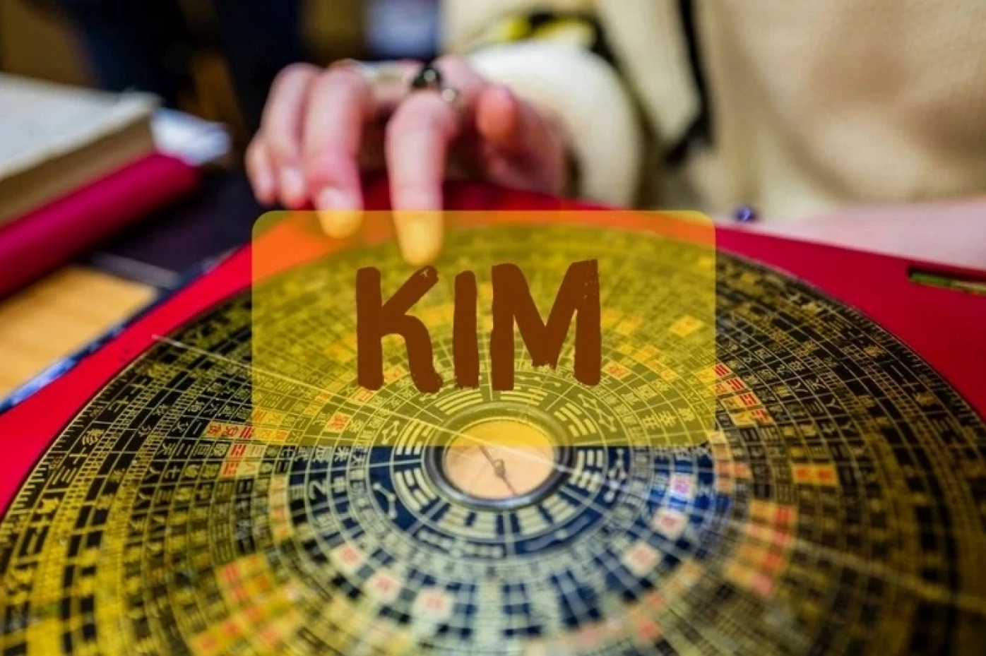Người sinh năm 2030 mệnh gì: Mệnh Thoa Xuyến Kim