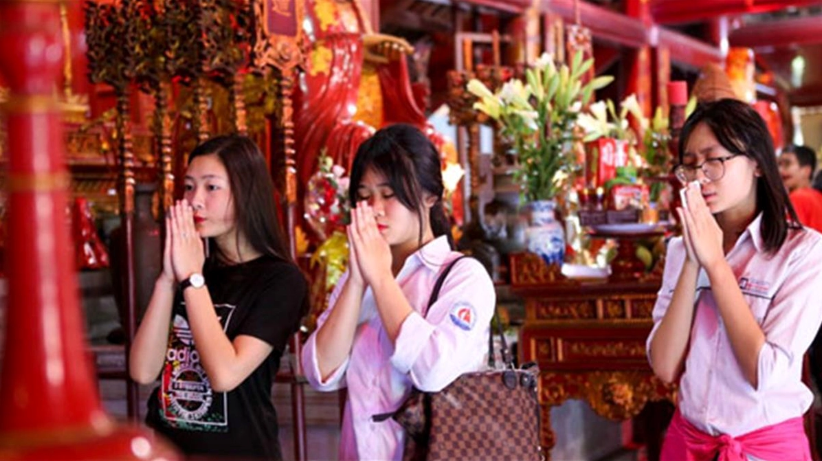 Văn khấn cầu thi cử đỗ đạt đầy đủ và chi tiết nhất để sĩ tử gặp nhiều may mắn, đỗ đạt cao