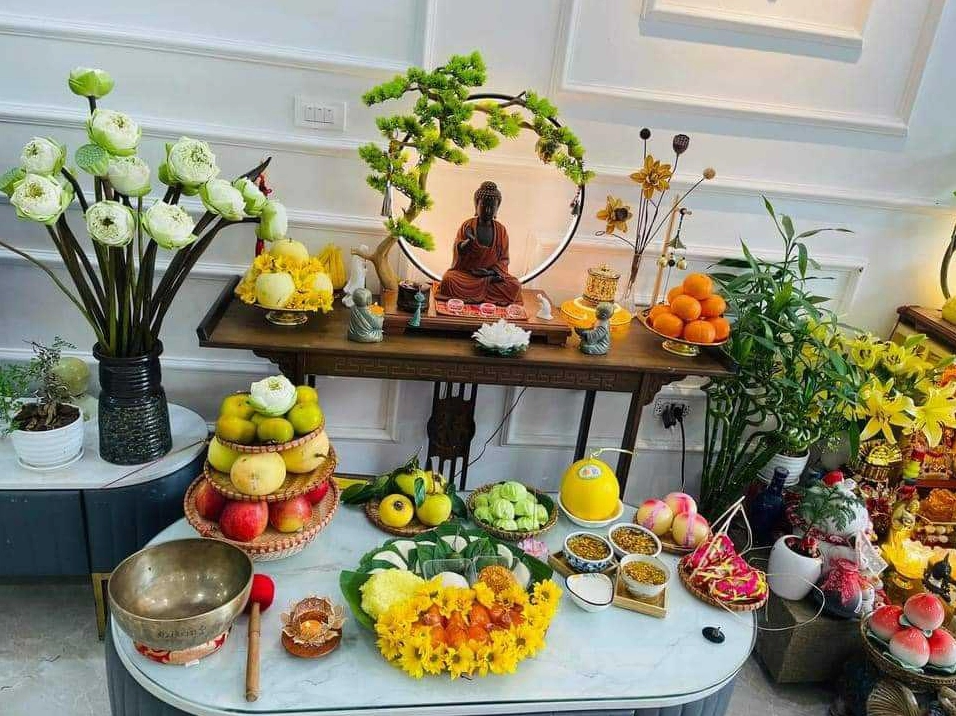 Văn khấn Rằm tháng 7 cúng gia tiên, thần linh đầy đủ, chính xác nhất, giúp - Ảnh 2.