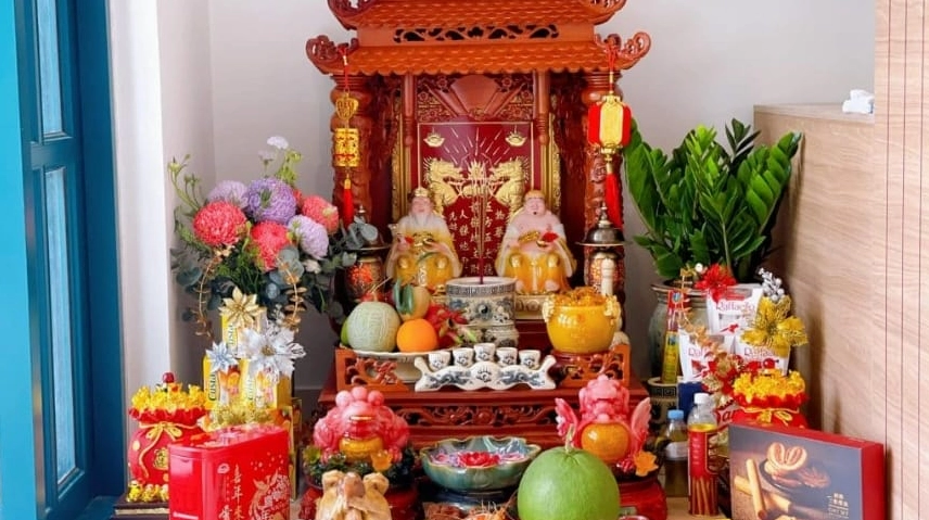 Văn khấn thắp hương hàng ngày có ý nghĩa gì?