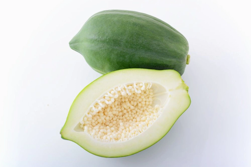 Mẹ bầu nên tránh ăn đu đủ sống