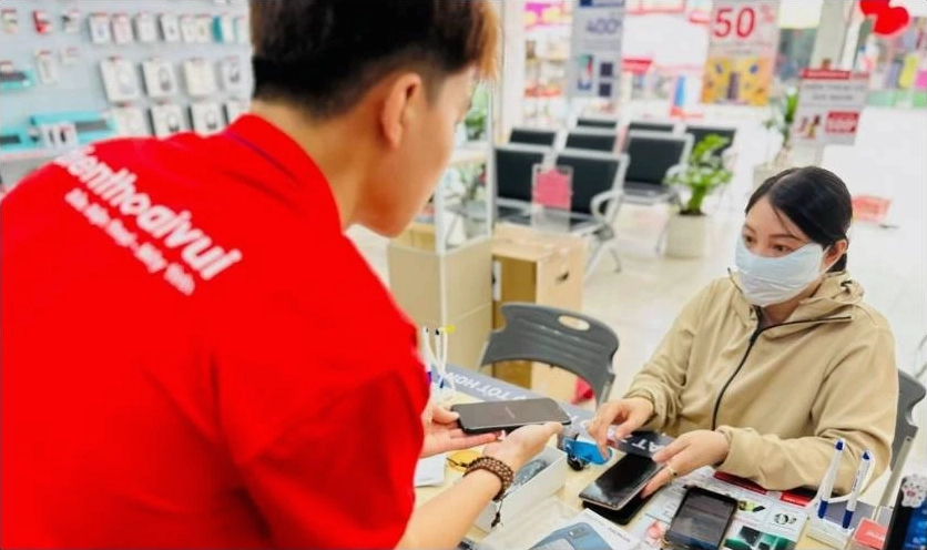Mua SIM trực tiếp tại cửa hàng