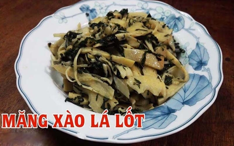Nguyên liệu sẵn sàng cho món măng xào lá lốt