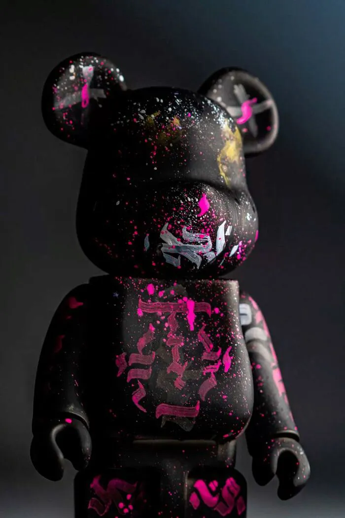 hình nền bearbrick ngầu hình nền bearbrick ngầu
